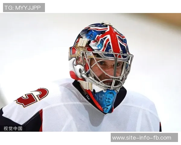 传奇门将切赫加盟英国第四级别联赛冰球队开启新职业生涯